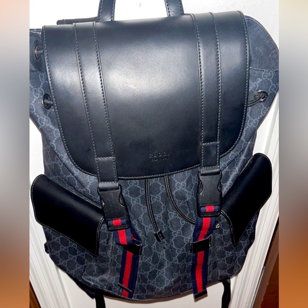100%Authentic Gucci Supreme soft GG backpack